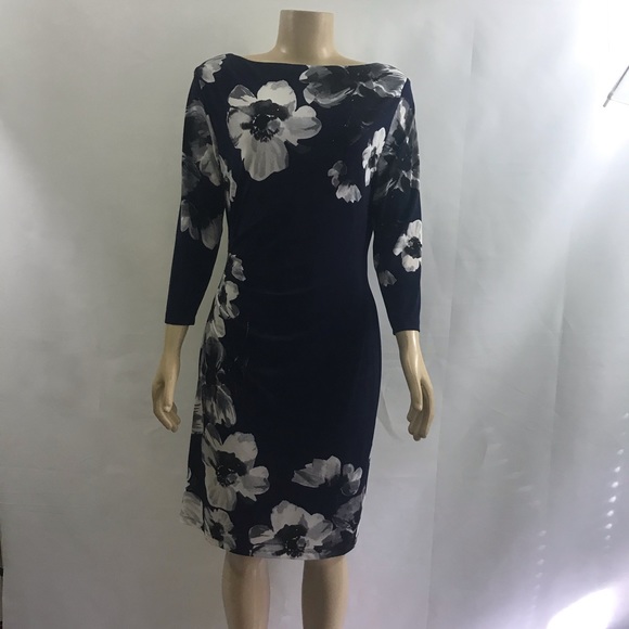 Lauren Ralph Lauren Dresses & Skirts - LAUREN RALPH LAUREN👠gorgeous Fitted sheath dress